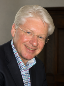 Dr. Uwe Reinert